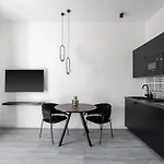 R6 - Boutique Apartments, Location By Bqa