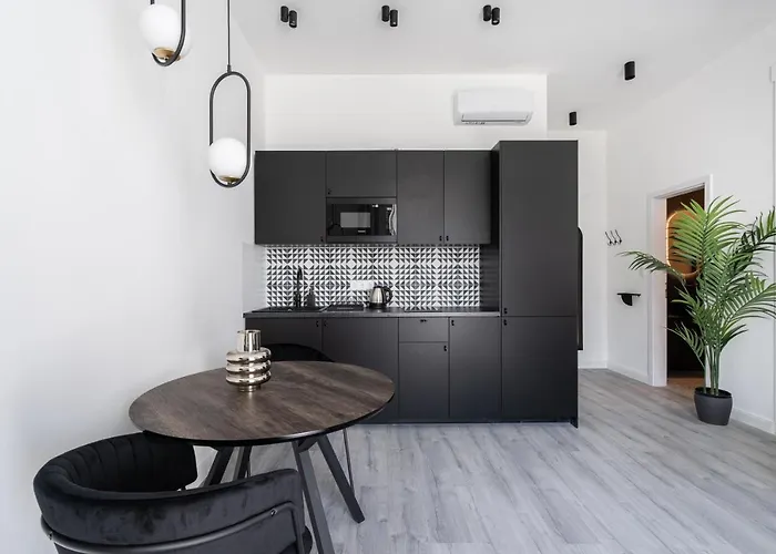 R6 - Boutique Apartments, Location By Bqa *