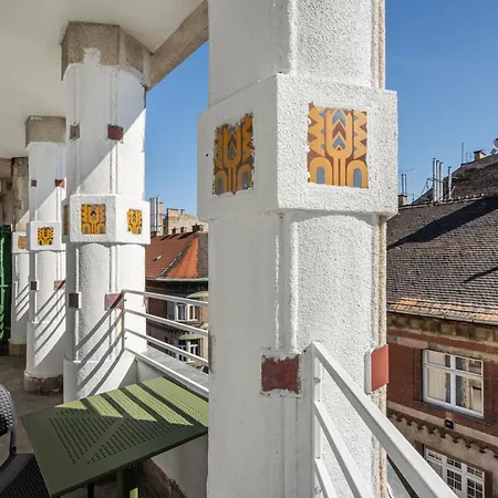 Apartman R6 - Boutique Apartments, Location By Bqa