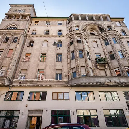 Apartman R6 - Boutique Apartments, Location By Bqa Budapest